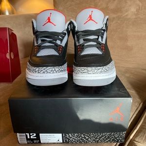 Air Jordan Cement 3s